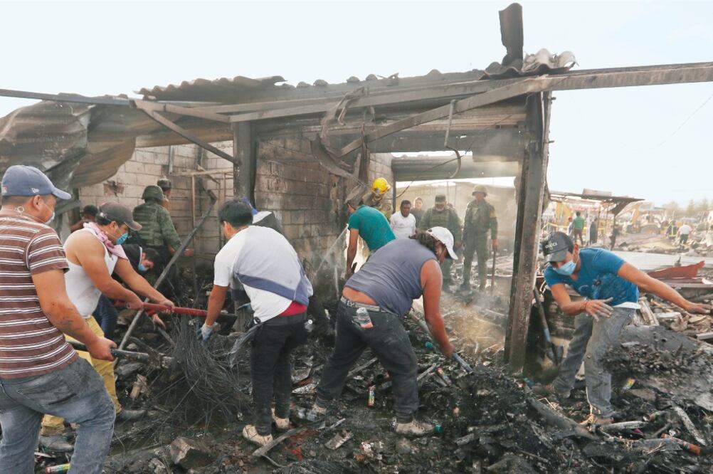 El 20 de diciembre de 2016 un estallido en cadena en Tultepec dejó 36 muertos en el momento del accidente (JUAN CARLOS REYES. EL UNIVERSAL)