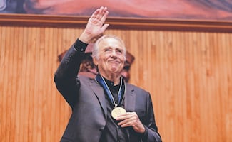 “Que el México de los libros le gane al México de las armas”: Serrat