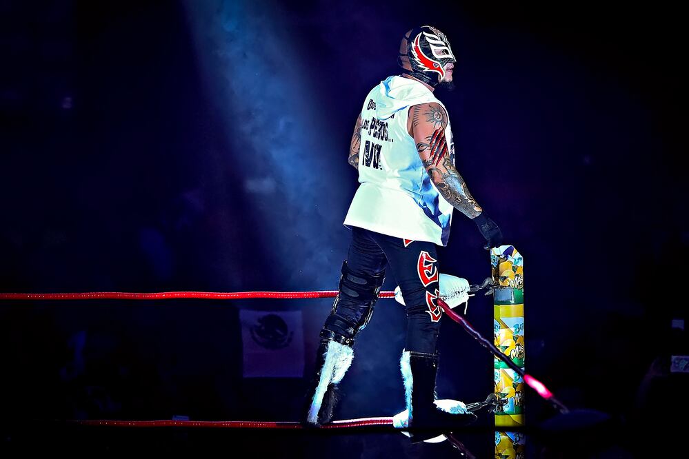 Rey Mysterio recorrerá México con The Crash