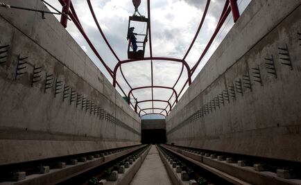 Inauguran Línea Tres del Metro en Nuevo León; se empezó a construir en 2013