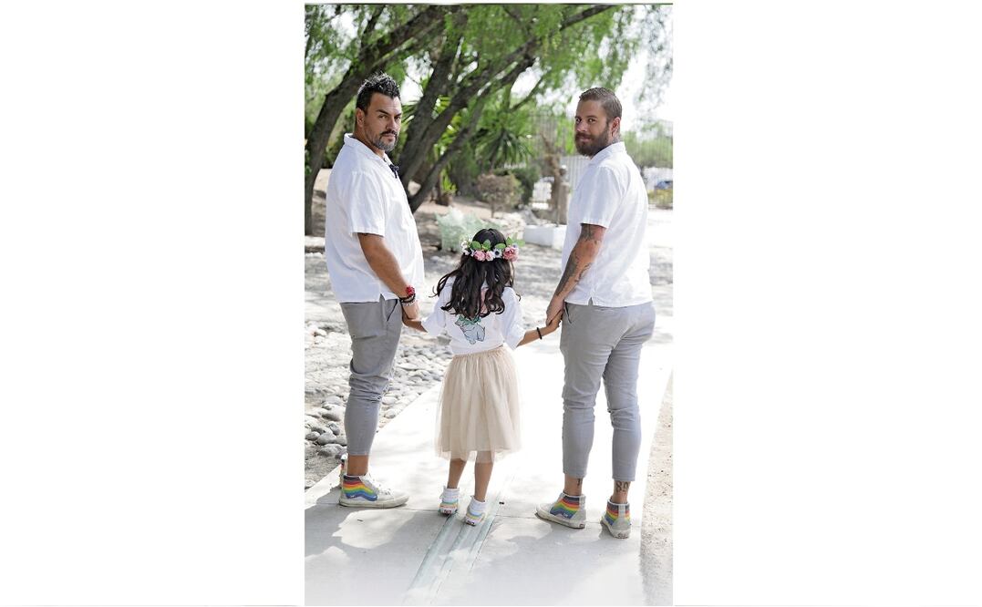 Entrevista con Luis Méndez, Cesar González y su hija Melissa González para especial de día del padre. Foto: Carlos Mejía /EL UNIVERSAL