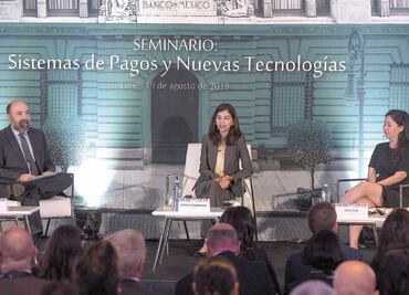 Somos socios, no rivales de bancos: Google y Facebook