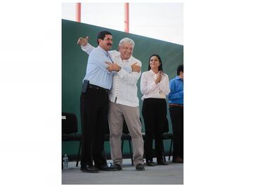 Abuchean a Corral en evento de AMLO en Chihuahua