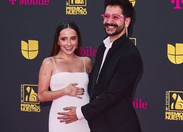 Desde la pancita de Evaluna hasta el outfit de Christian Chávez, los mejores momentos de la alfombra magenta de Premio Lo Nuestro