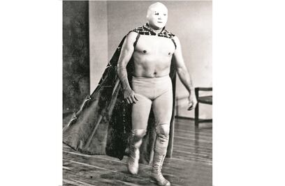 El Santo lucha de nuevo en cine 