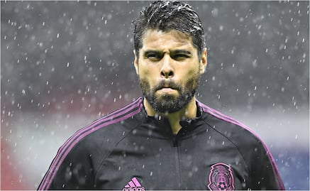 Peligra el lugar de Néstor Araujo en la Selección Mexicana
