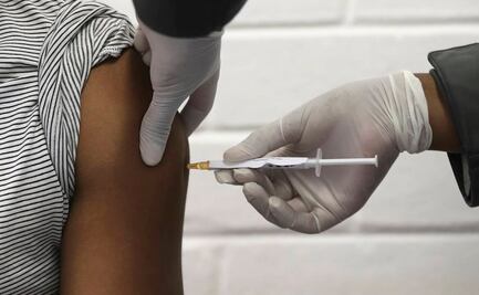 Lo que sabemos de las enfermedades desarrolladas por voluntarios de AstraZeneca