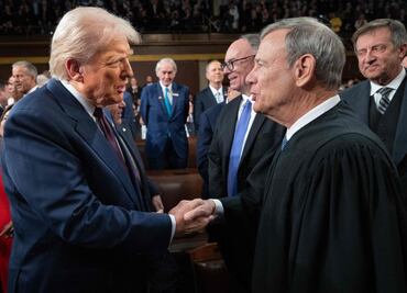 Corte Suprema de EU mantiene 4 mil mdd de ayuda congelada por Trump; Congreso debe aprobar decisión sobre ese recurso