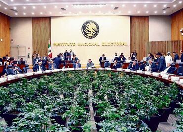 Alista el INE estímulos de fin de año para su personal