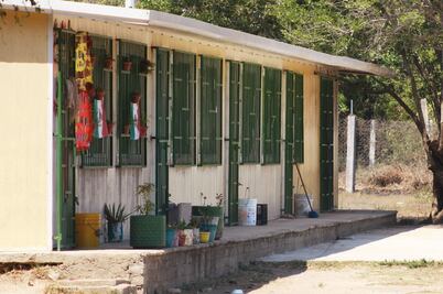 Suspenden clases en 200 planteles de Guerrero por violencia