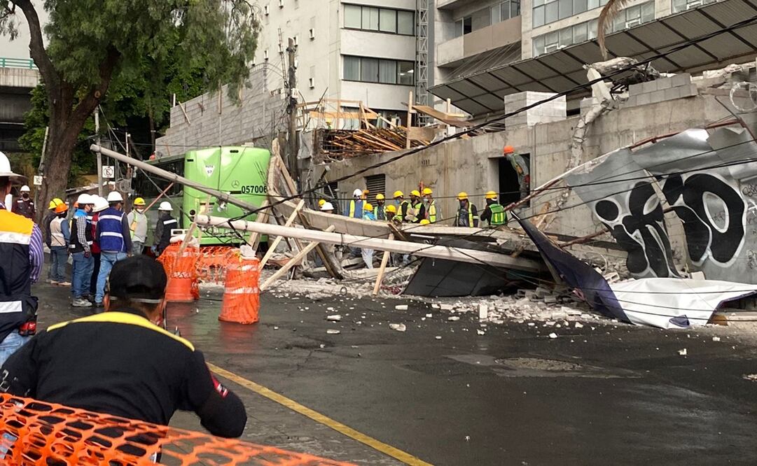 Los hechos ocurrieron cerca de las 15:30 horas sobre la calle Cóndor y avenida Revolución, colonia Los Alpes. Foto: Salvador Corona / EL UNIVERSAL