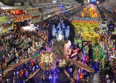 Cancelan en Río carnaval en las calles; sólo habrá desfile en el Sambódromo