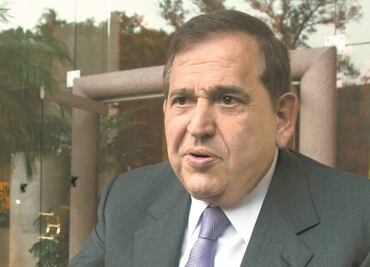 Presidente pide a Ancira cumplir con convenio firmado