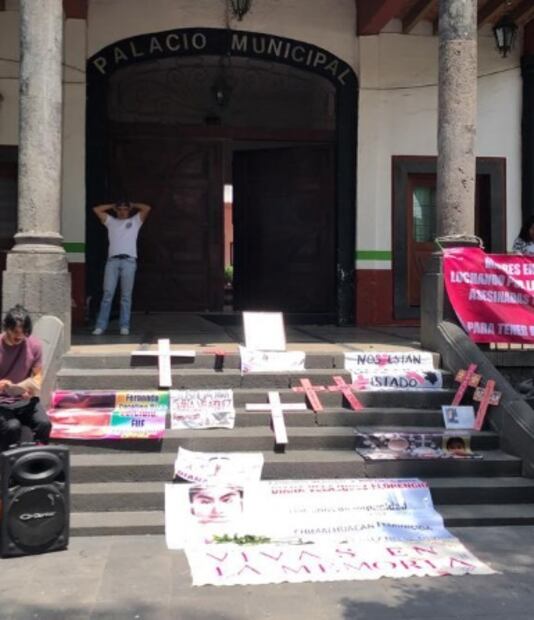 Familiares de víctimas de feminicidio marchan y exigen justicia en Edomex