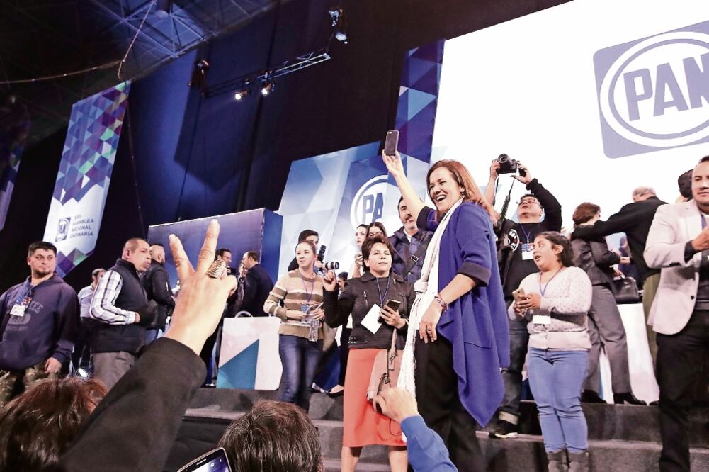 Compromiso. Margarita Zavala afirma que la militancia de AN tiene un compromiso con el país en las elecciones. (ALEJANDRO ACOSTA. EL UNIVERSAL)
