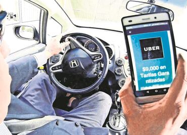 PRD busca regular uso de Uber en aeropuertos del país