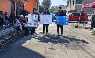 VIDEO Entre rugir de motocicletas, despiden a Roberto Hernández; familia exige que caso se investigue como homicidio doloso