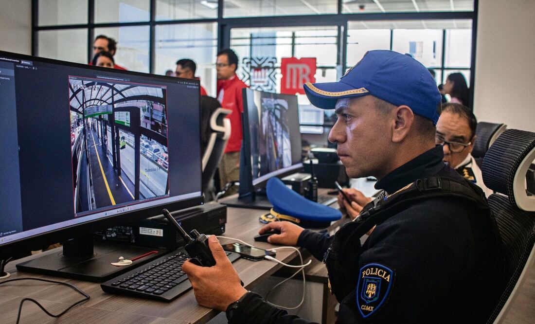 El nuevo Centro de Control es similar al C5, pero de dimensiones más pequeñas, con pantallas de monitoreo en tiempo real, Foto: Gabriel Pano / EL UNIVERSAL