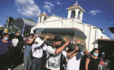 Identificados, 43 migrantes fallecidos en accidente