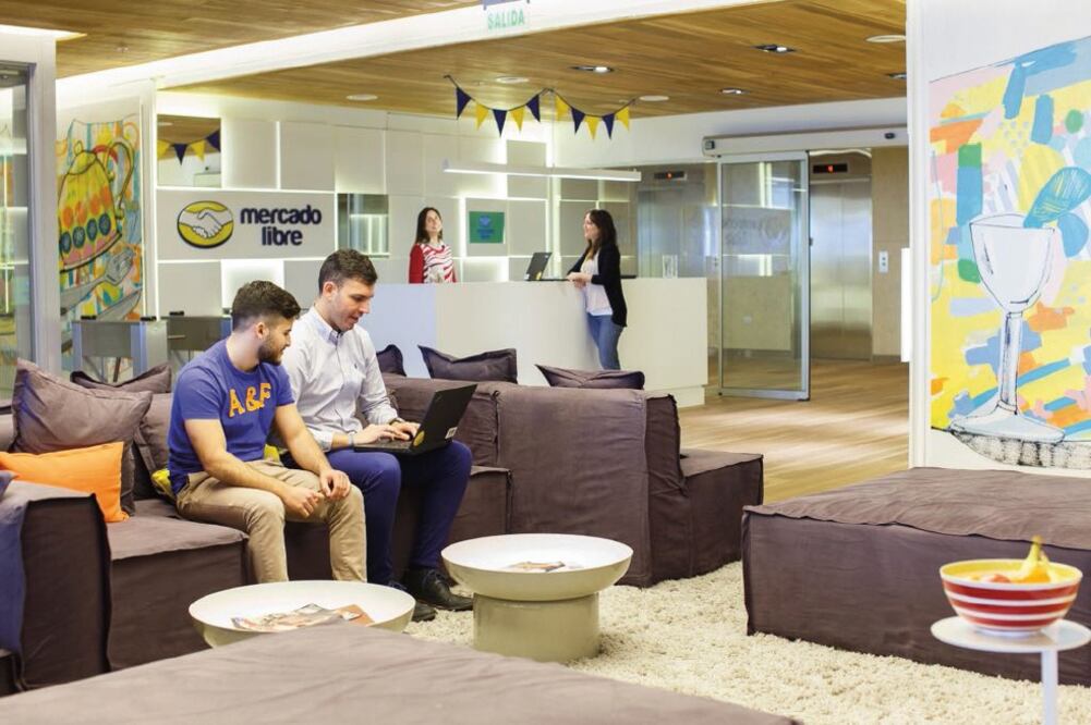 La compañía lanzó en México un producto denominado Mercado Crédito, el cual ofrece préstamos de capital de trabajo a los vendedores. (CORTESÍA)