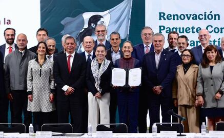 Sheinbaum y Hacienda celebran renovación del Pacic en Palacio Nacional; fijan canasta de 24 productos en 910 pesos