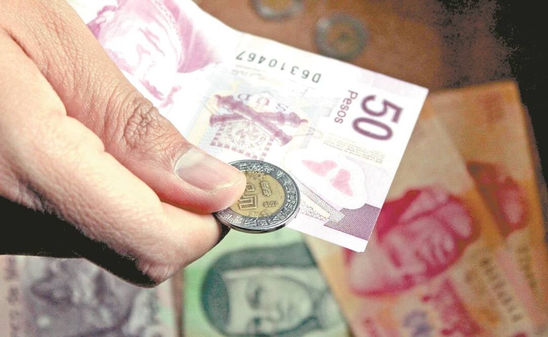 Superpeso tiene su peor cierre en cinco semanas
