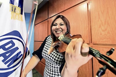 "Podría dejar la política, pero nunca de tocar mi violín"