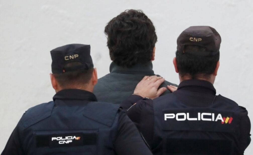 Juez español envía a prisión a exdirector de Pemex, Emilio Lozoya