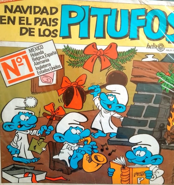 Portada del disco "Navidad en el país de los pitufos".