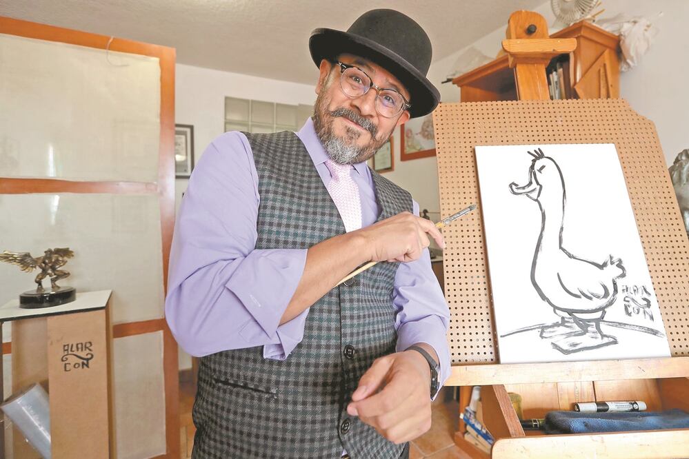 Juan Alarcón Ayala, caricaturista de El Heraldo de México y escultor. Foto: JUAN BOITES. EL UNIVERSAL