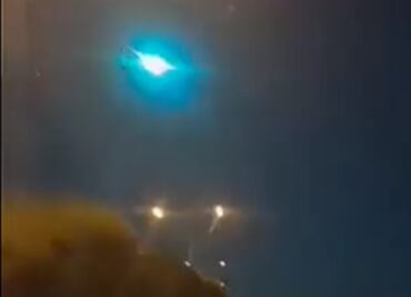 VIDEO: Meteorito sorpende a habitantes de Turquía tras iluminar el cielo nocturno
