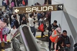 Metro CDMX: Reportan retrasos y trenes detenidos en las Líneas 8 y 12 este viernes