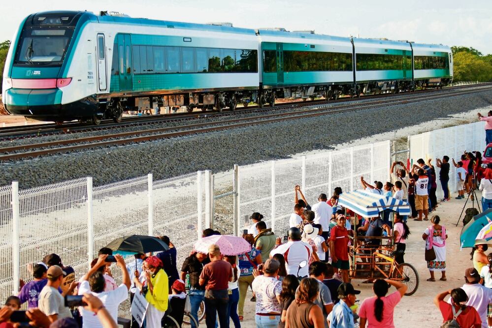 El viaje con el que iniciará operaciones el Tren Maya, obra emblemática del gobierno del presidente Andrés Manuel López Obrador, está previsto para el 16 de diciembre a las 07:00 horas y los boletos ya se agotaron.