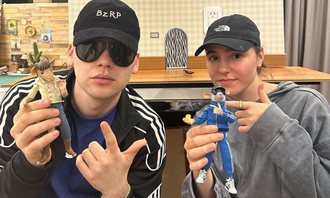 Bizarrap y Julia Conde. Fuente: producción Universal