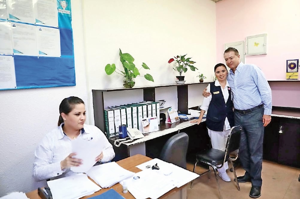 El mandatario estatal, Quirino Ordaz Coppel, dijo que se implementarán acciones para que el centro tenga el suficiente abasto de medicinas. 