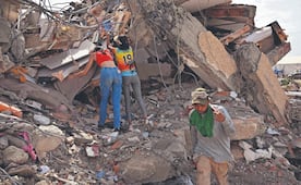 Luto y escombros; venezolanos, en su nueva normalidad