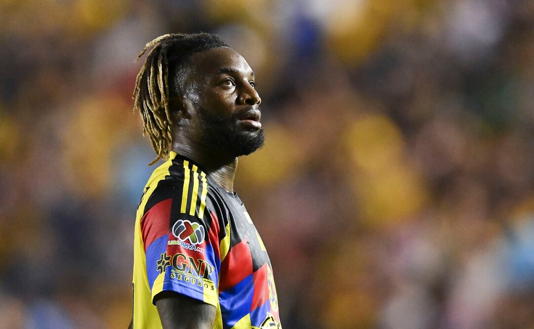 David Faitelson tacha de "vende humo" a Allan Saint-Maximin / Foto: Imago7