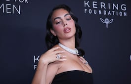 Georgina Rodríguez se luce en diminuto bikini negro durante sus vacaciones junto a Cristiano