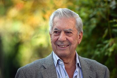 Los momentos en que Vargas Llosa llamó "estupidez" y "completamente ridículo" el lenguaje igualitario e inclusivo