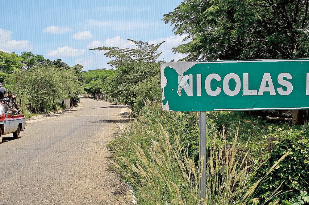 Así lucía la entrada del municipio chiapaneco ante la incertidumbre de si se llevaría a cabo la contienda electoral extraordinaria (RAMÓN ROMERO. EL UNIVERSAL)