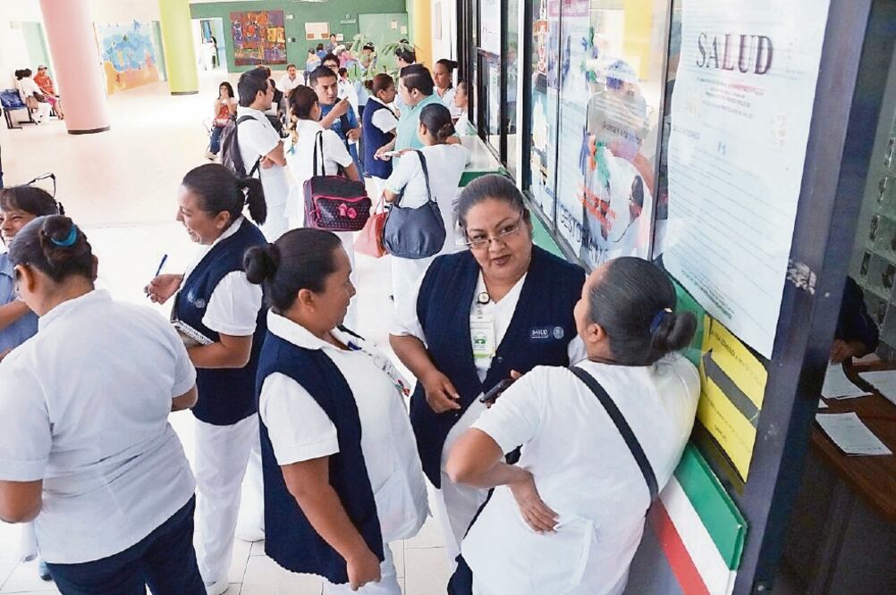 A los trabajadores que están en la red hospitalaria sería imposible descentralizarlos, advirtió el sindicato de la Secretaría de Salud. (ARCHIVO EL UNIVERSAL)