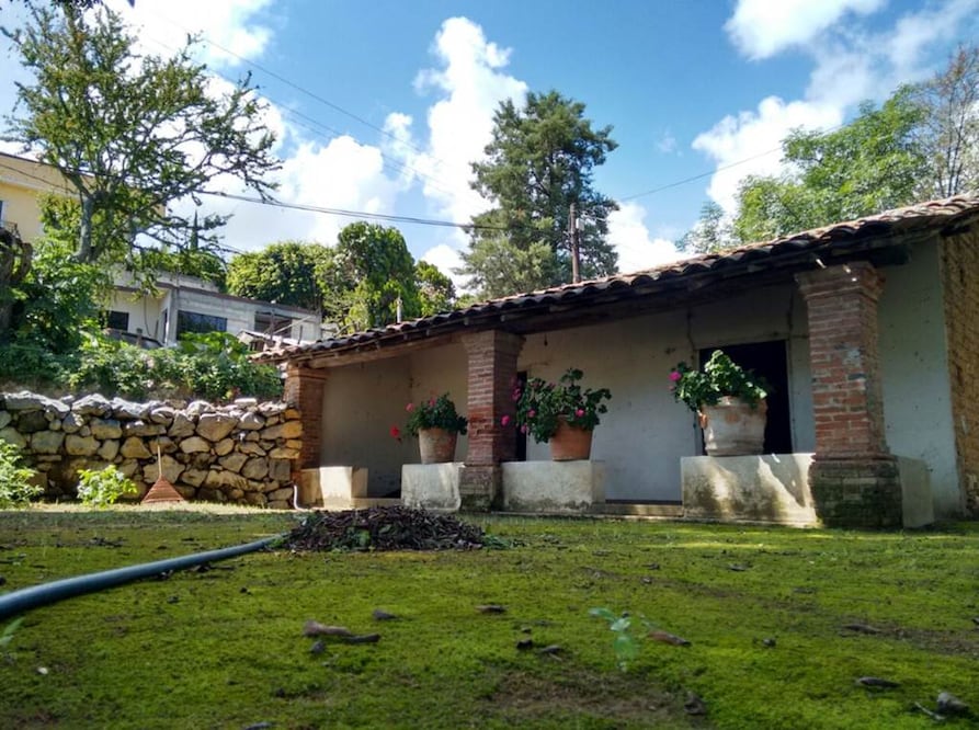 José Manuel Figueroa, conocido artísticamente como Joan Sebastian, nació en el poblado de Juliantla, en el Municipio de Taxco de Alarcón en el estado de Guerrero. Foto Justino Miranda