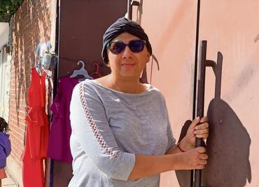 Endeudarse, la otra cara del desabasto de medicinas: “Puse a la venta mi casa para seguir con mi tratamiento”