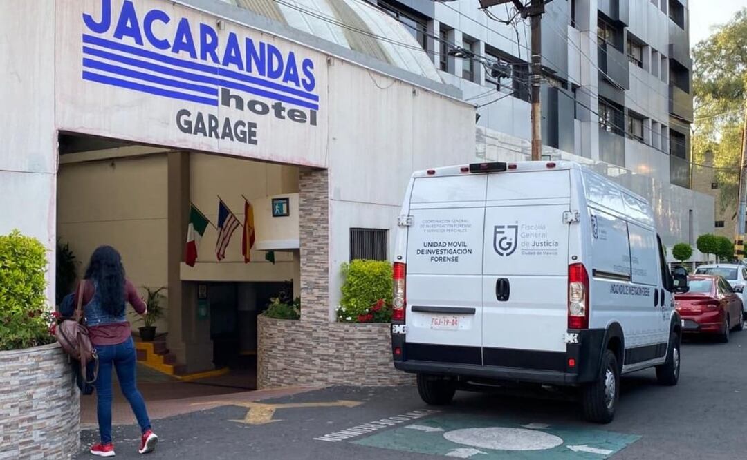 Localizan cadáver de mujer  con signos de violencia en hotel Jacarandas de la CDMX. Foto: Valente Rosas. EL UNIVERSAL