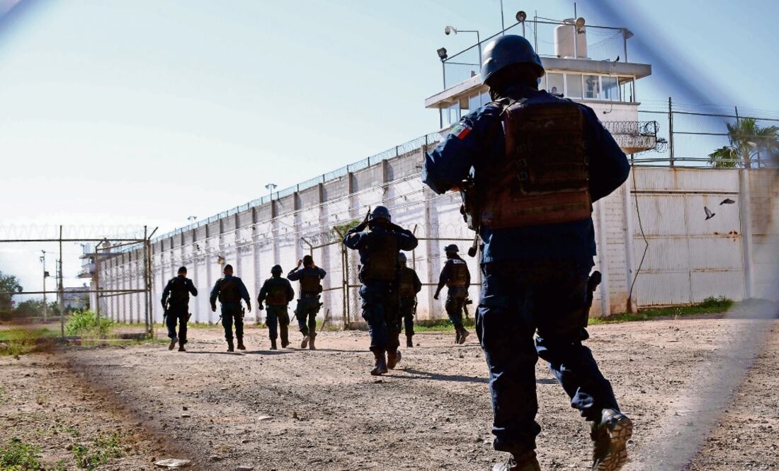 Hallan túnel de 5 metros en penal de Aguaruto, Sinaloa tras enfrentamiento; se reporta saldo blanco. Foto: Juan Carlos Cruz / EFE