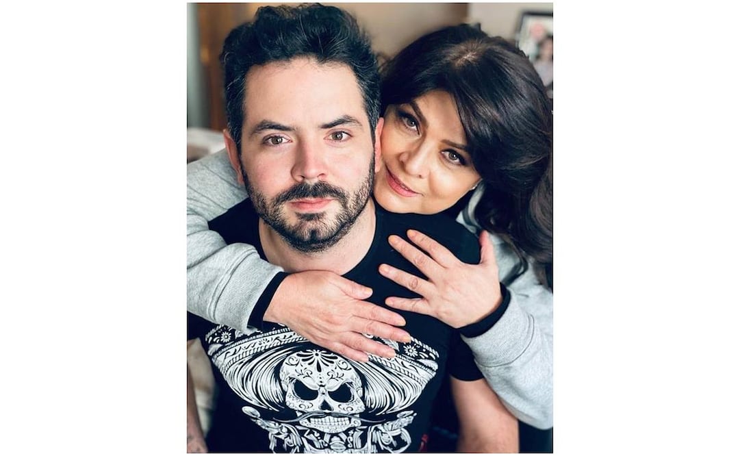 A José Eduardo Derbez le impone mucho Victoria Ruffo