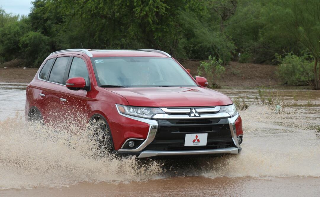 Mitsubishi Outlander 2016, dispuesto a recuperar terreno