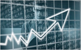 S&P prevé incertidumbre para inversionistas; crecimiento de México se debilita por revisión del T-MEC