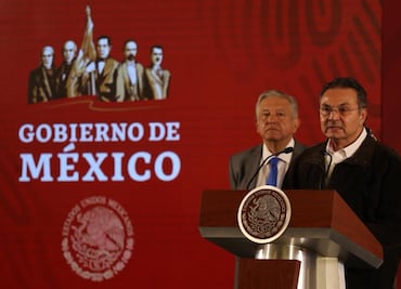 Deuda de Pemex es como deuda soberana: AMLO