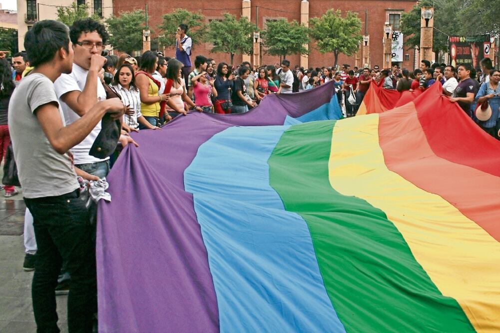 Líderes de partidos políticos consideran que debe abrirse un amplio debate en el Congreso de la Unión sobre los matrimonios igualitarios y su derecho a la adopción (ARCHIVO EL UNIVERSAL)